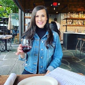 Meet your Posher, Meagan